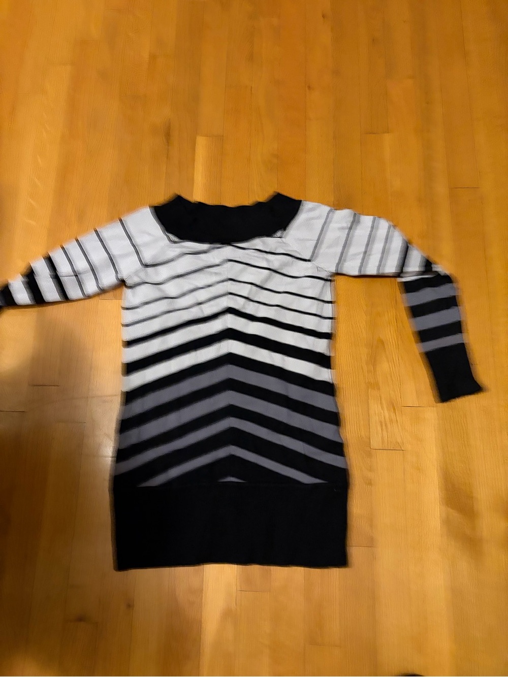 White House Black Market Black and Gray Chevron Stripe Sweater